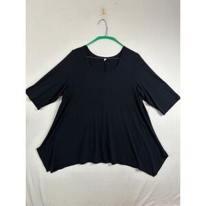 Top‎ Women's 2X Short Sleeve Round Neck Blouse
